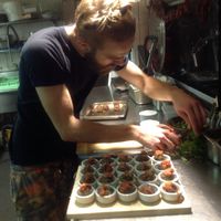 Tayeb Michaels的照片