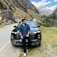 Udit Khanna的照片