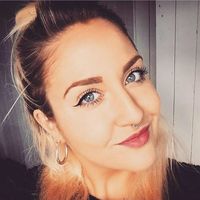 Fotos de Chloë Stirling