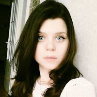 Lisa Lychkovskaya的照片