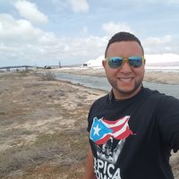 Carlos R Maldonado Torres的照片