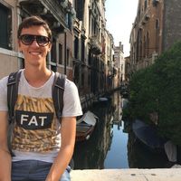 Mikhail Sergienko的照片