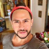 Ariel Tabaré's Photo