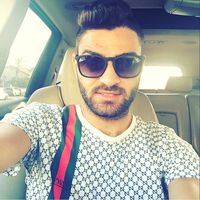 Adam Weshahi的照片