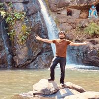 Himalaya Singh的照片