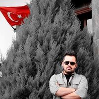 Enis Böcü的照片