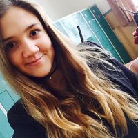 Péter Krisztina的照片