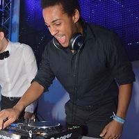 Emeric Boliga的照片