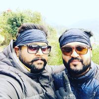 Amrinder Dhamotia的照片