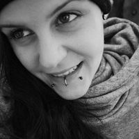 Viola Fiktion's Photo