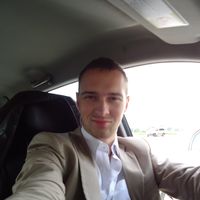 Антон Таратынов的照片