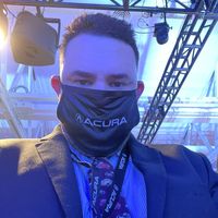 Zachary Zinn的照片