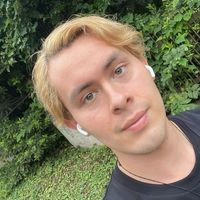 Leon Hernandez's Photo