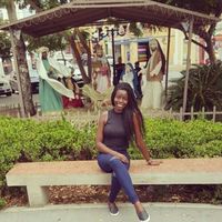 Seraphine Mukidi的照片