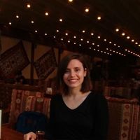 Semra Demir的照片