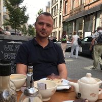 ARTEM DENIS KULAGO的照片