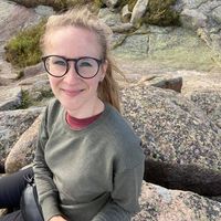 Ashley Thompson的照片