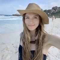 Lina Dobulevich的照片