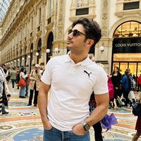 Nima Zeynabi的照片