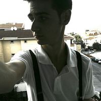 Ensar Yerişenoğlu的照片