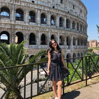 Damilia Arzybekova的照片