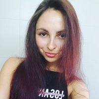 Alexandra Mikulova的照片