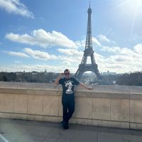 Eduardo Rosales's Photo