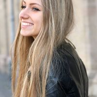 Flora Valerie的照片