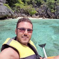 Yassine Ben Makhlouf的照片