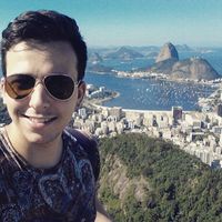 Lucas Moreira的照片