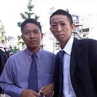 Hiroshi Adachi的照片