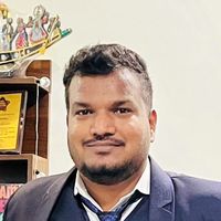 Fotos de Siyar Sathyan