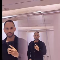 Ilyes Travelling's Photo