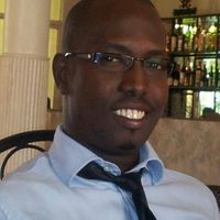 Armand Nshariza的照片