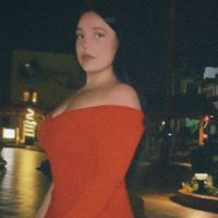 Laura Harutyunyan的照片