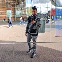 Akshay Jadhav的照片