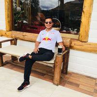 max veintimilla's Photo