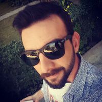 Ahmet Salih的照片