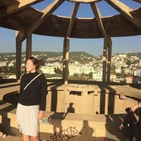 Sally Nicholls的照片