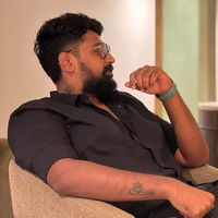 Fotos de Ciby Omprakash