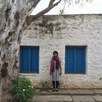 Nitya Nangalia的照片