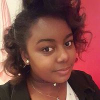 Jelissa Castillo的照片