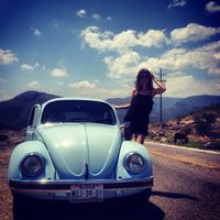 Ariane Piper's Photo