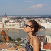 elene chomakhidze的照片