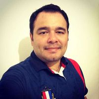 Ricardo Almanza的照片