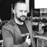 Michaël Piñéro的照片