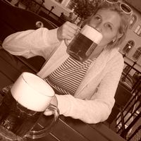 Linda Srbová的照片