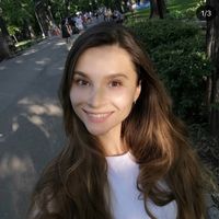 Emily Lewis的照片