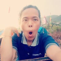 aprilia Poerba's Photo