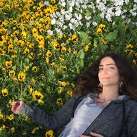 Fotos de Elanur Sarıkaya